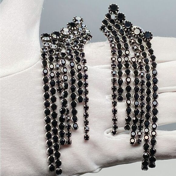 Isabel Marant A Wild Shore crystal earrings - Picture 6 of 9